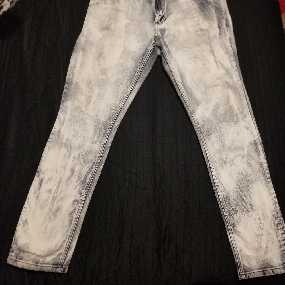 DONATED ❤ Rude Jeans - Picture 4 of 5